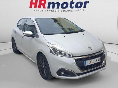 Usado Peugeot 208 Allure 110 CV (80 kW) 2018 Utilitario