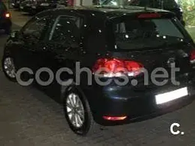 Usado VW Golf VI Sport 122 CV (89 kW) 2010 Negro Utilitario