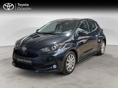 Usado Toyota Yaris Hybrid Active 116 CV (85 kW) 2026 Negro