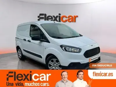 Usado Ford Courier 100 CV (73 kW) 2021 Blanco Monovolumen