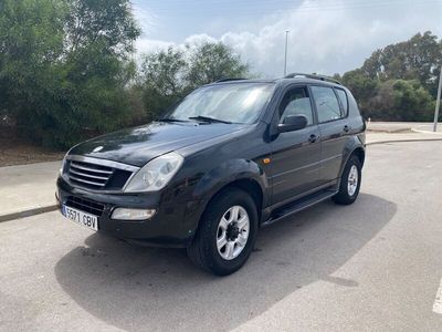 Negro Usado 2002 Ssangyong (KGM) Rexton SUV | 2990 €