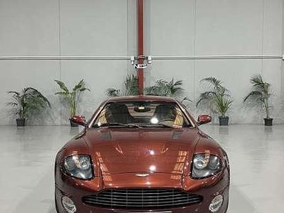 Usado Aston Martin Vanquish 519 CV (381 kW) 2008 Marrón Coupe