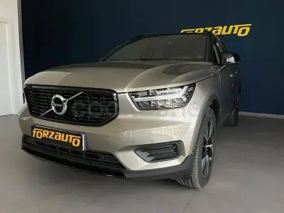 Usado Volvo XC40 R-Design 262 CV (192 kW) 2021 Beige SUV