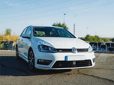 Usado VW Golf VII Advance 122 CV (89 kW) 2014 Blanco Familiar