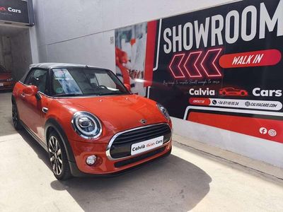 Usado Mini Cooper Cabriolet 136 CV (100 kW) 2018 Naranja Descapotable