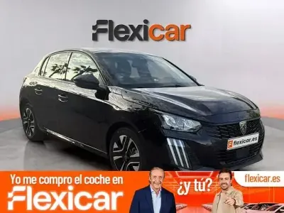 Usado Peugeot 208 Allure 100 CV (73 kW) 2025 Negro Utilitario