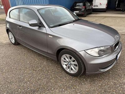 Usado BMW 116 Lifestyle 122 CV (89 kW) 2010 Gris Utilitario