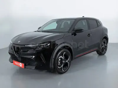 Usado Alfa Romeo GT Junior 145 CV (106 kW) 2025 Negro SUV