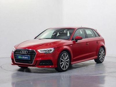 Usado Audi A3 S-Line 116 CV (85 kW) 2019 Rojo Berlina