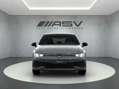 Usado VW Golf VIII GTI 301 CV (221 kW) 2024 Gris Utilitario