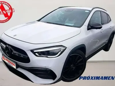 Usado Mercedes GLA200 150 CV (110 kW) 2020 Blanco SUV