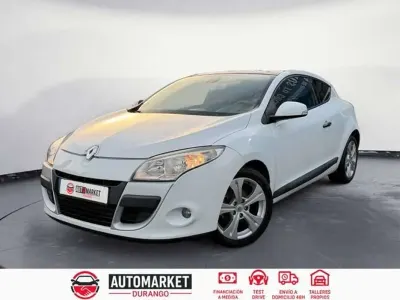 Usado Renault Mégane Dynamique 110 CV (80 kW) 2009 Blanco Berlina