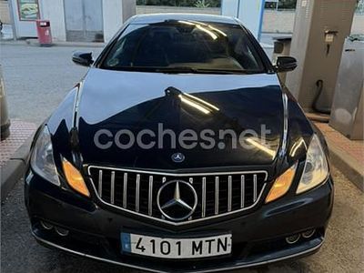 Usado Mercedes E250 204 CV (150 kW) 2009 Negro Coupe