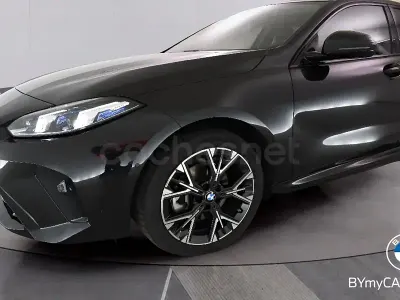 Usado BMW 120 Comfort Edition 163 CV (119 kW) 2025 Negro Utilitario