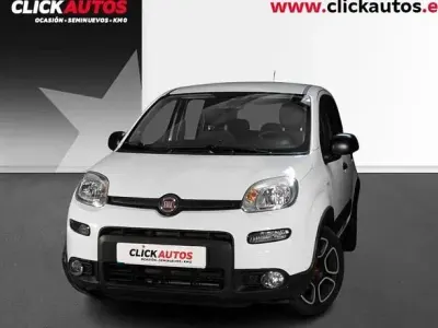 Używany Fiat Panda City Life 70 KM (51 kW) 2022 Czarny Hatchback
