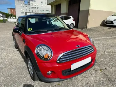 Używany Mini One D 90 KM (66 kW) 2011 Czerwony Hatchback