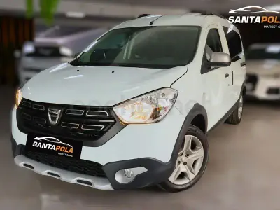 Usado Dacia Dokker Stepway 90 CV (66 kW) 2017 Blanco Monovolumen