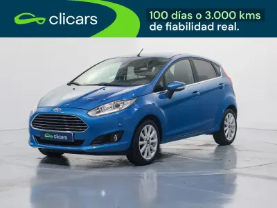 Usado Ford Fiesta Titanium 100 CV (73 kW) 2017 Azul Utilitario