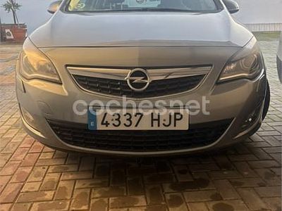 Gris / plata Usado 2012 Opel Astra Sportive Familiar | 4000 € (Super precio)