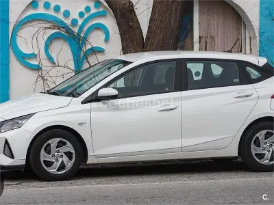 Usado Hyundai i20 Active 100 CV (73 kW) 2018 Blanco Berlina