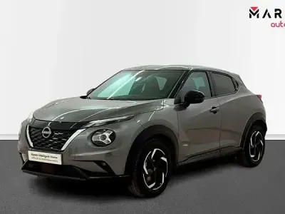 Usado Nissan Juke N-Connecta 143 CV (105 kW) 2024 Skyline grey SUV