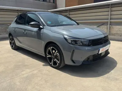 Usado Opel Corsa 136 CV (100 kW) 2025 Gris Utilitario
