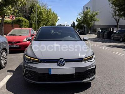 Usado VW Golf VIII GTE 245 CV (180 kW) 2021 Gris / plata Berlina