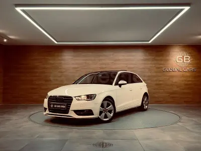 Usado Audi A3 S-Line 184 CV (135 kW) 2014 Blanco Berlina