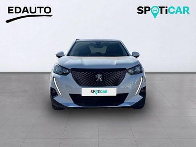 Usado Peugeot 2008 Allure 100 CV (73 kW) 2021 Blanco SUV