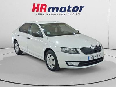 Blanco Usado 2015 Skoda Octavia Active Berlina | 9490 € (Precio justo)