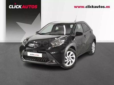 Usado Toyota Aygo X Play 72 CV (52 kW) 2025 Negro SUV
