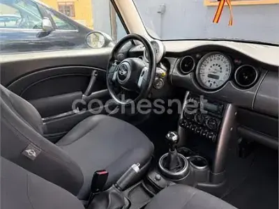 Usado Mini Cooper 115 CV (84 kW) 2005 Azul Utilitario