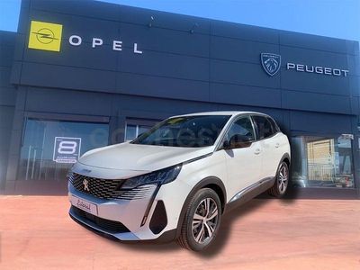 Usado Peugeot 3008 Allure 130 CV (95 kW) 2023 Blanco SUV