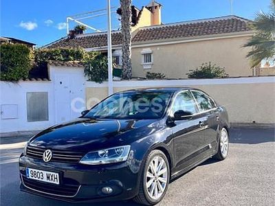Usado VW Jetta Sport 160 CV (117 kW) 2014 Negro Berlina