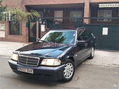 Mercedes C180