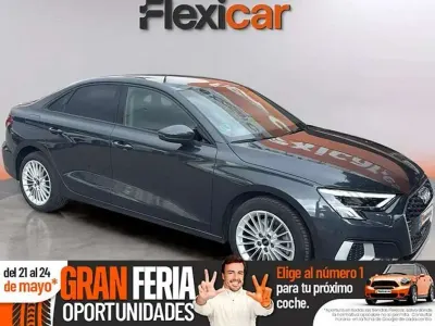 Usado Audi A3 Sportback Design 116 CV (85 kW) 2020 Gris Utilitario
