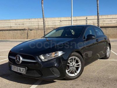 Usado Mercedes A180 116 CV (85 kW) 2020 Negro Berlina