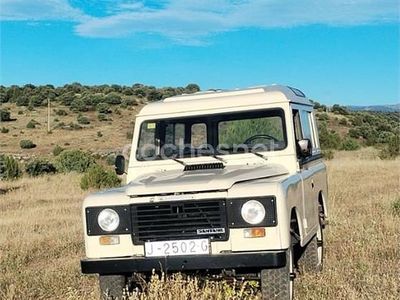 Beige Usado 1995 Land Rover Defender SUV | 7250 €