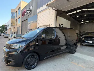 Usado Citroën Spacetourer Business Class 180 CV (132 kW) 2024 Negro Monovolumen
