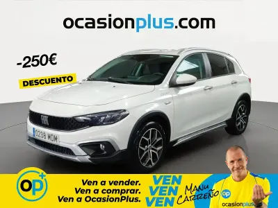 Usado Fiat Tipo Cross 130 CV (95 kW) 2023 Blanco Berlina