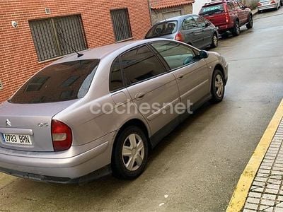 Gris / plata Usado 2001 Citroën C5 Exclusive Berlina | 1400 € (Precio justo)
