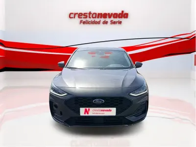 Usado Ford Focus ST-Line 125 CV (91 kW) 2022 Gris / plata