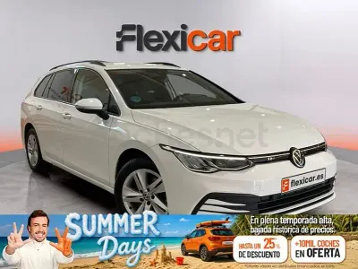 Usado VW Golf VIII 115 CV (84 kW) 2021 Blanco Familiar