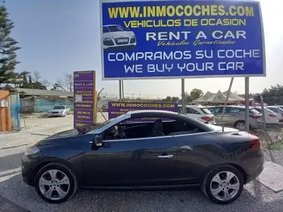 Usado Renault Mégane Cabriolet Dynamique 109 CV (80 kW) 2011 Negro Descapotable