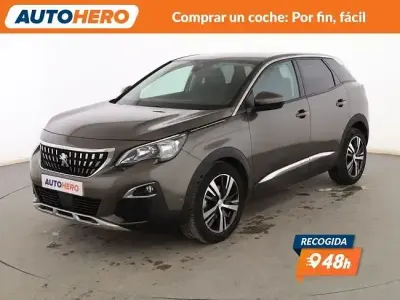 Usado Peugeot 3008 Allure 130 CV (95 kW) 2018 Verde SUV