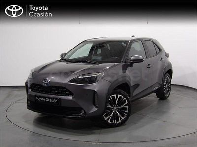 Usado Toyota Yaris Cross Style 116 CV (85 kW) 2023 Gris / plata SUV