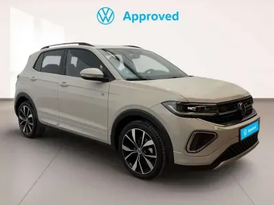 Usado VW T-Cross R-line 116 CV (85 kW) 2025 Gris SUV
