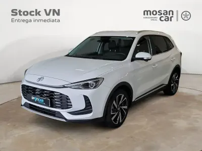 Nuevo MG ZS Luxury 2025 White dark SUV