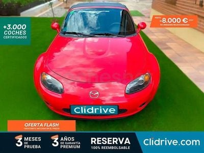Usado Mazda MX5 Active 126 CV (92 kW) 2006 Rojo Descapotable