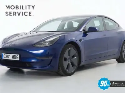 Usado Tesla Model 3 366 kW (498 CV) 2022 Azul Berlina